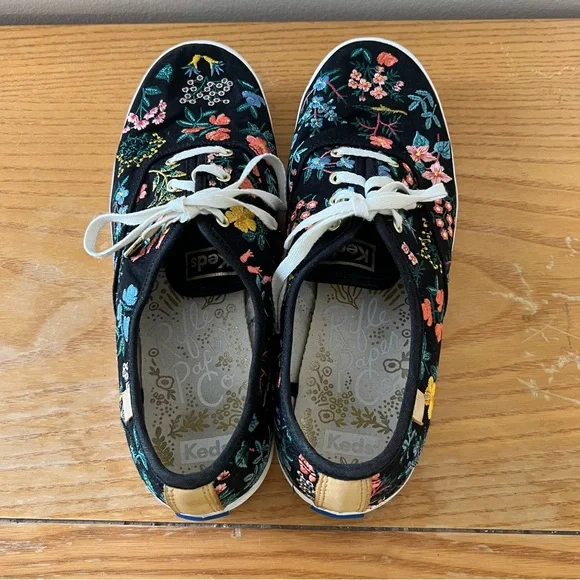 {Keds x Rifle Paper Co} Floral Embroidered Sneakers - Picture 5 of 11